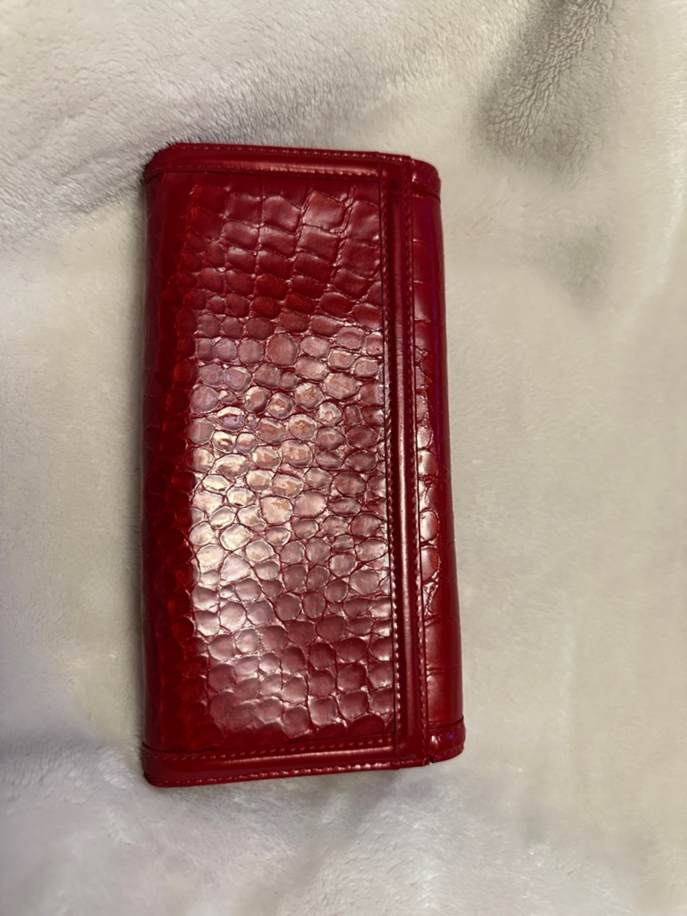 Balenciaga Red Croc-Embossed Crystal-Embellished Clasp Bag - Picture 4 of 11